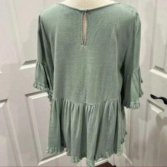 Umgee Mint Linen blend frayed edge keyhole back gathered waist blouse sh… ❤️ - Picture 4 of 9